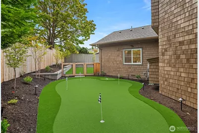 701 20th Avenue W, Kirkland, WA 98033 - Photo 34