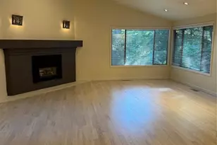 1805 Village Green Dr, Mill Creek, WA 98012 - Photo 12