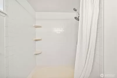 1800 N 105th Street #101, Seattle, WA 98133 - Photo 24