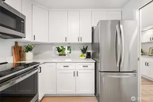 1800 N 105th St, Seattle, WA 98133 - Photo 4