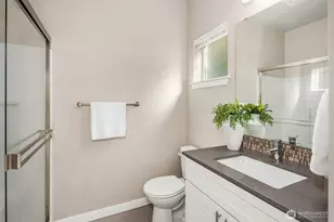 19225 Damson Rd, Lynnwood, WA 98036 - Photo 22