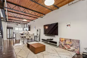 2377 Harbor Ave SW, Seattle, WA 98126 - Photo 14