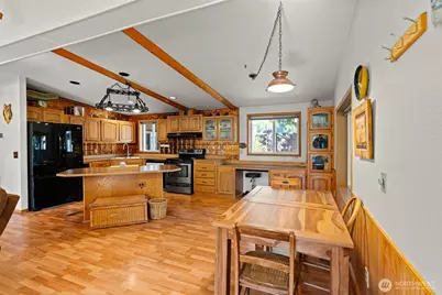 1251 Sunlight Drive, Cle Elum, WA 98922 - Photo 8