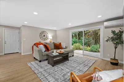 23007 63rd Avenue W, Mountlake Terrace, WA 98043 - Photo 12