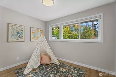 23007 63rd Avenue W, Mountlake Terrace, WA 98043 - Photo 18