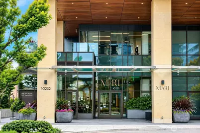 10232 10th Avenue NE #1207, Bellevue, WA 98004 - Photo 2