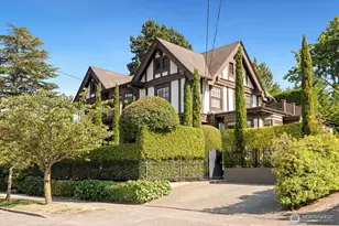 1215 E Lynn St, Seattle, WA 98102 - Photo 4