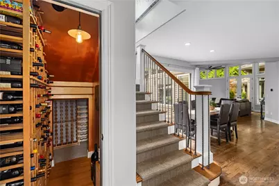 24733 SE Windsor Boulevard, Sammamish, WA 98074 - Photo 26