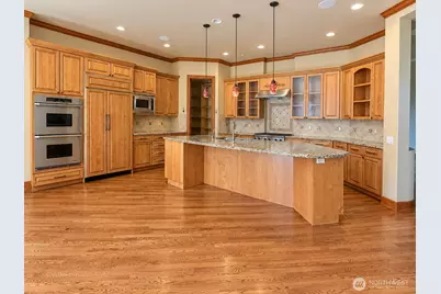 2618 100th Avenue NE, Bellevue, WA 98004 - Photo 10