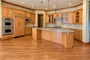2618 100th Ave NE, Bellevue, WA 98004 - Photo 10