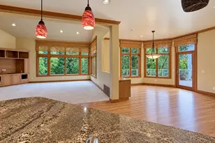 2618 100th Ave NE, Bellevue, WA 98004 - Photo 6