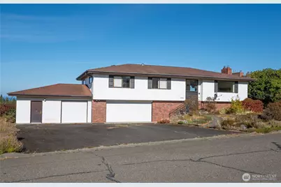1713 E Fourth, Port Angeles, WA 98362 - Photo 20