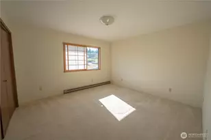 1713 E 4th, Port Angeles, WA 98362 - Photo 10