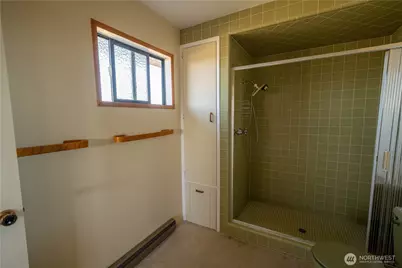 1713 E Fourth, Port Angeles, WA 98362 - Photo 16
