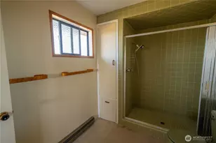 1713 E 4th, Port Angeles, WA 98362 - Photo 16