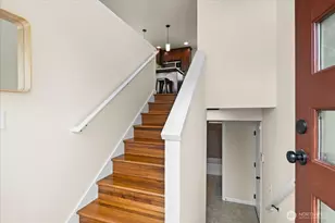7957 30th Ave SW, Seattle, WA 98126 - Photo 4