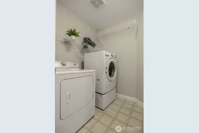 18631 10th Avenue SE, Bothell, WA 98012 - Photo 26