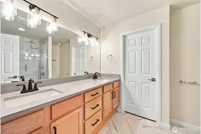 14729 Meadow Road #A, Lynnwood, WA 98087 - Photo 12
