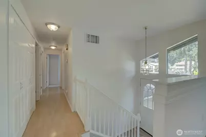 13930 122nd Avenue NE, Kirkland, WA 98034 - Photo 2