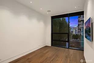8 100th Ave NE, Bellevue, WA 98004 - Photo 20