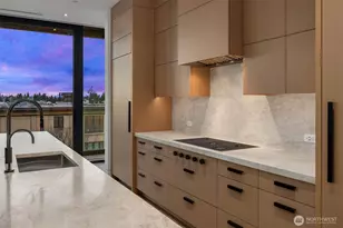 8 100th Ave NE, Bellevue, WA 98004 - Photo 12