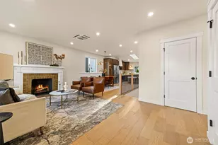 7707 6th Ave NW, Seattle, WA 98117 - Photo 2