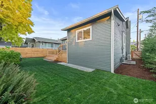 7707 6th Ave NW, Seattle, WA 98117 - Photo 26