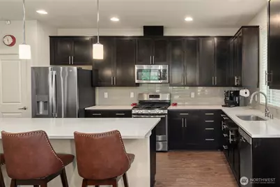 18335 139th Street E, Bonney Lake, WA 98391 - Photo 4