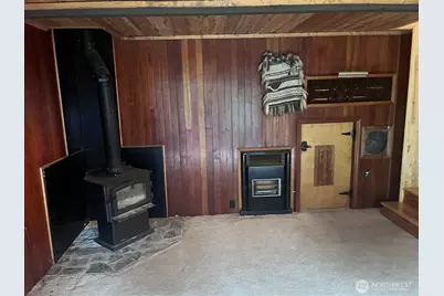 37635 West Lake Walker Drive SE, Enumclaw, WA 98022 - Photo 6