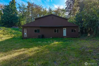 37635 West Lake Walker Drive SE, Enumclaw, WA 98022 - Photo 4