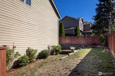 19601 Rosebud Place NE, Poulsbo, WA 98370 - Photo 36