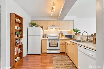 2824 Grand Avenue #A411, Everett, WA 98201 - Photo 2