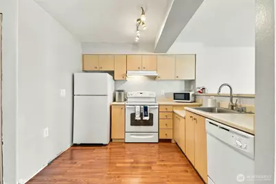 2824 Grand Avenue #A411, Everett, WA 98201 - Photo 12