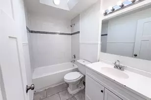 712 141st St E, Tacoma, WA 98445 - Photo 14