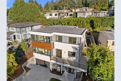 328 Slater Street S, Kirkland, WA 98033 - Photo 2
