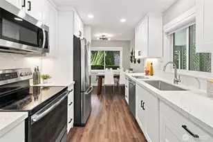 6542 24th Ave SW, Seattle, WA 98106 - Photo 12