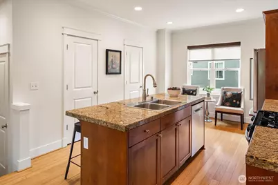 4347 Jill Place S, Seattle, WA 98108 - Photo 6