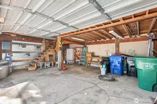 7741 1st Ave NE, Seattle, WA 98115 - Photo 34