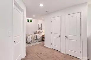 7741 1st Ave NE, Seattle, WA 98115 - Photo 28