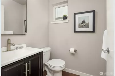 3627 Gilman Avenue W, Seattle, WA 98199 - Photo 14