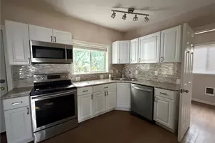 8153 Harborview Rd, Blaine, WA 98230 - Photo 10