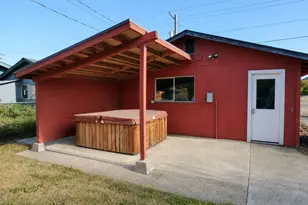 1209 E 5th St, Port Angeles, WA 98362 - Photo 28