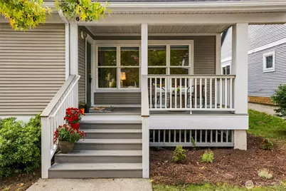 6735 Shaffer Avenue S, Seattle, WA 98108 - Photo 4