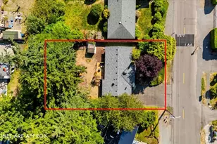 1235 8th Ave S, Edmonds, WA 98020 - Photo 4