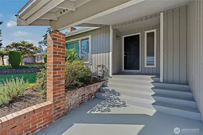 10210 63rd Avenue Ct E, Puyallup, WA 98373 - Photo 2