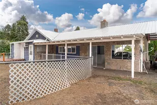 2 S Elm St, Omak, WA 98841 - Photo 12