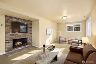 231 105th Ave SE, Bellevue, WA 98004 - Photo 32