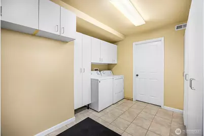 231 105th Avenue SE, Bellevue, WA 98004 - Photo 34