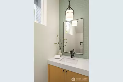8407 NE 137th Street, Kirkland, WA 98034 - Photo 12