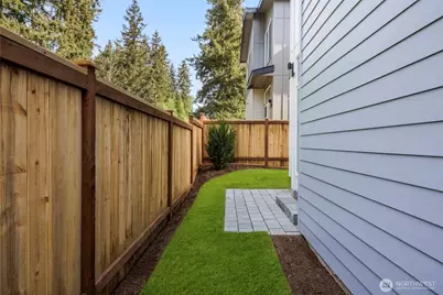 8407 NE 137th Street, Kirkland, WA 98034 - Photo 26
